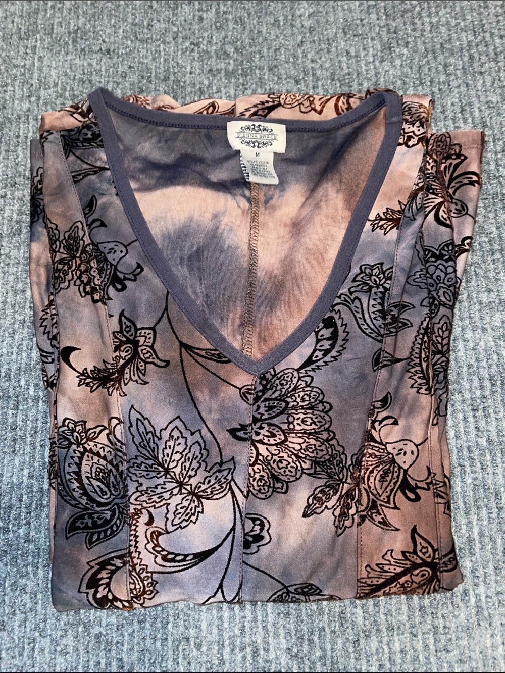 Sienna Grace Flocked Velvet Floral V-Neck Stretch Top Medium Blue, Gray, Brown